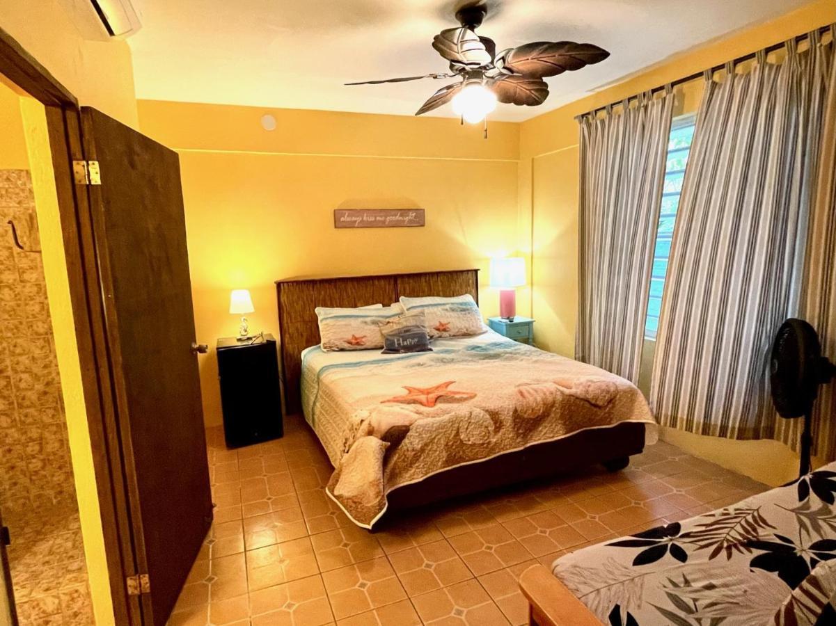 Esperanza Inn Guesthouse (Adults Only) Vieques Cameră foto